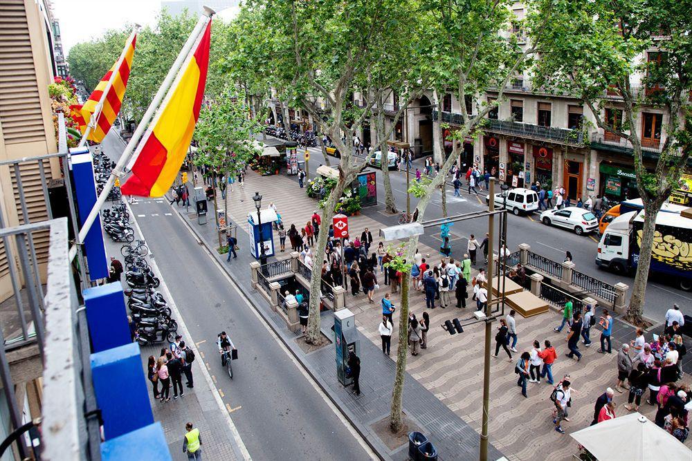 Hostal Bcn Ramblas Barcelona Zewnętrze zdjęcie