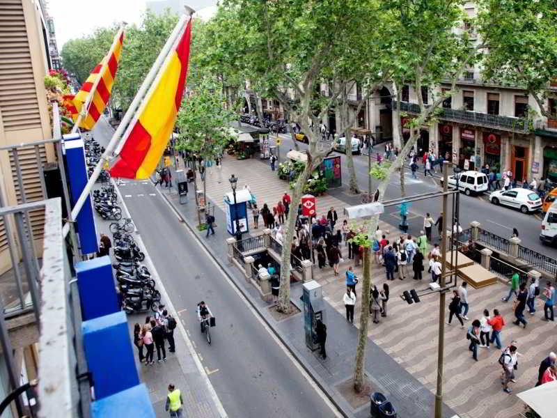 Hostal Bcn Ramblas Barcelona Zewnętrze zdjęcie
