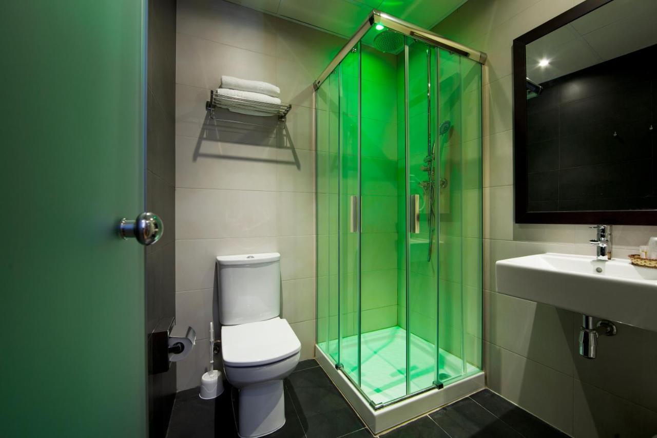 Hostal Bcn Ramblas Barcelona Pokój zdjęcie